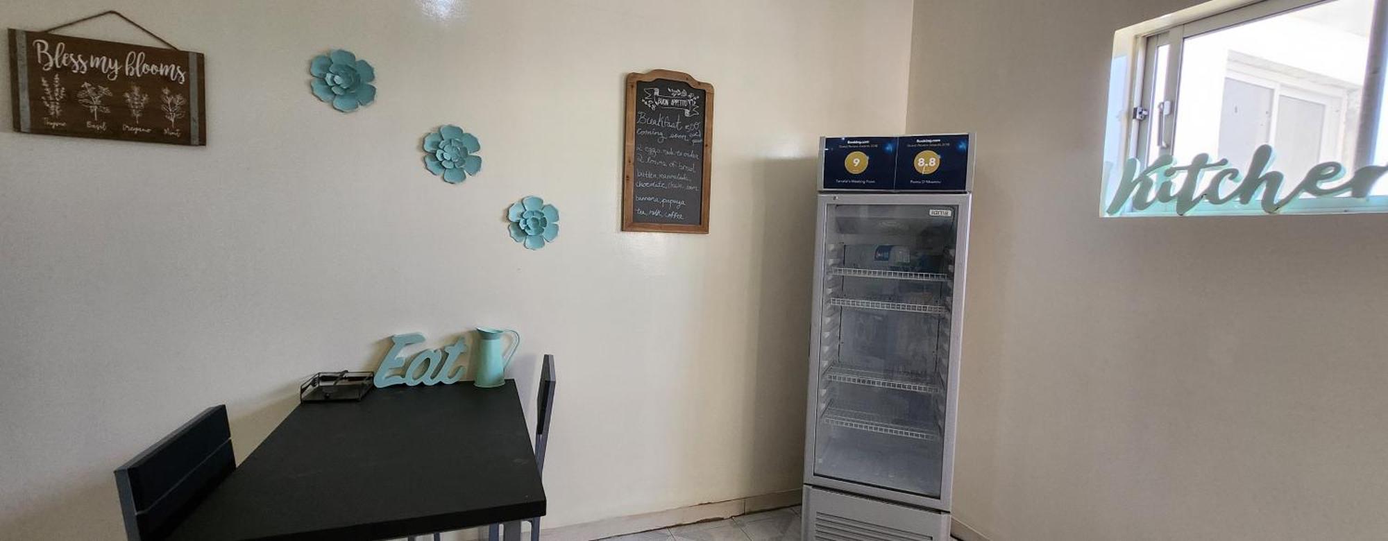 No Cash Accepted-Meeting Point Hostel- Praia, Also In Tarrafal & Fogo Экстерьер фото